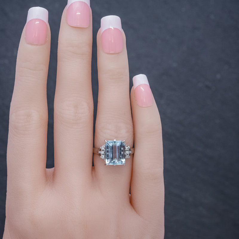 Deal on IGI certified 4 ct emerald cut ring