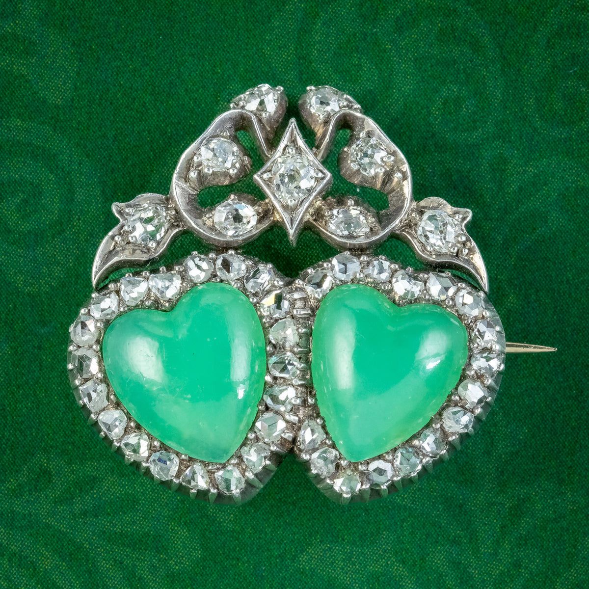 Handmade Brooch Precious Green Heart outlets